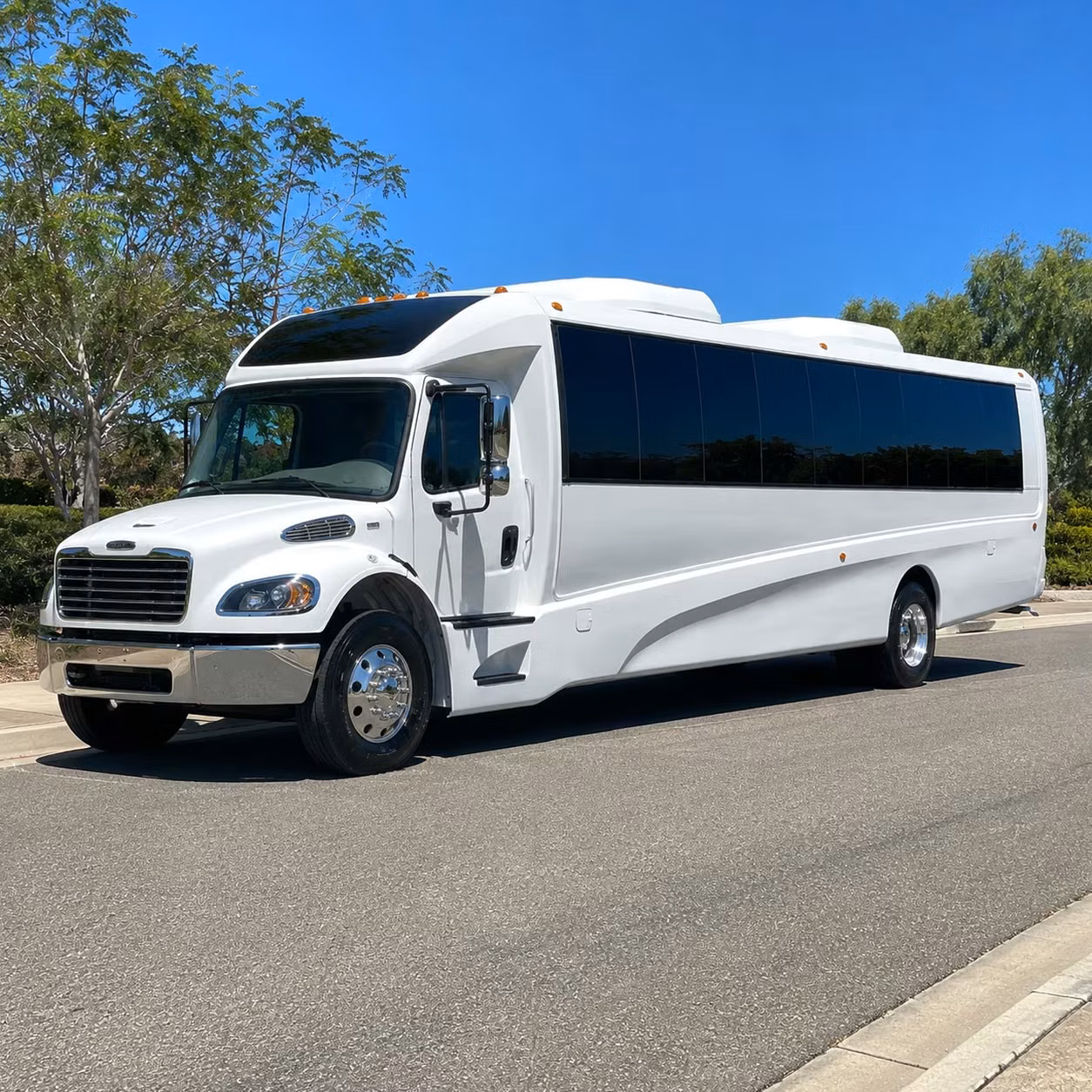 35 passenger minibus