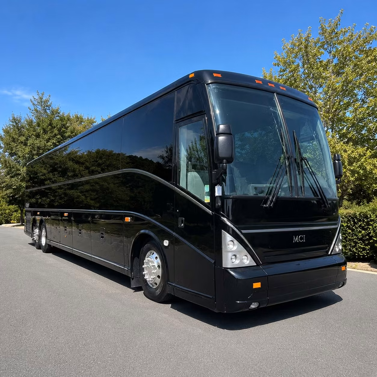 wedding guest shuttle services in southfield michigan